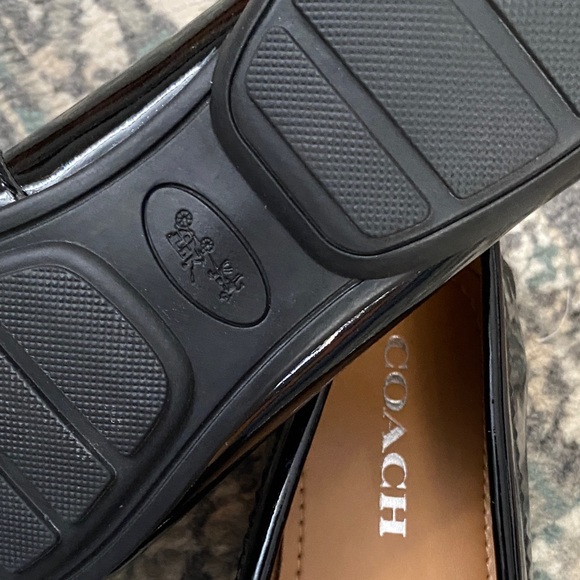 Coach Glossy Black Women's Loafers 7.5 - Picture 4 of 5
